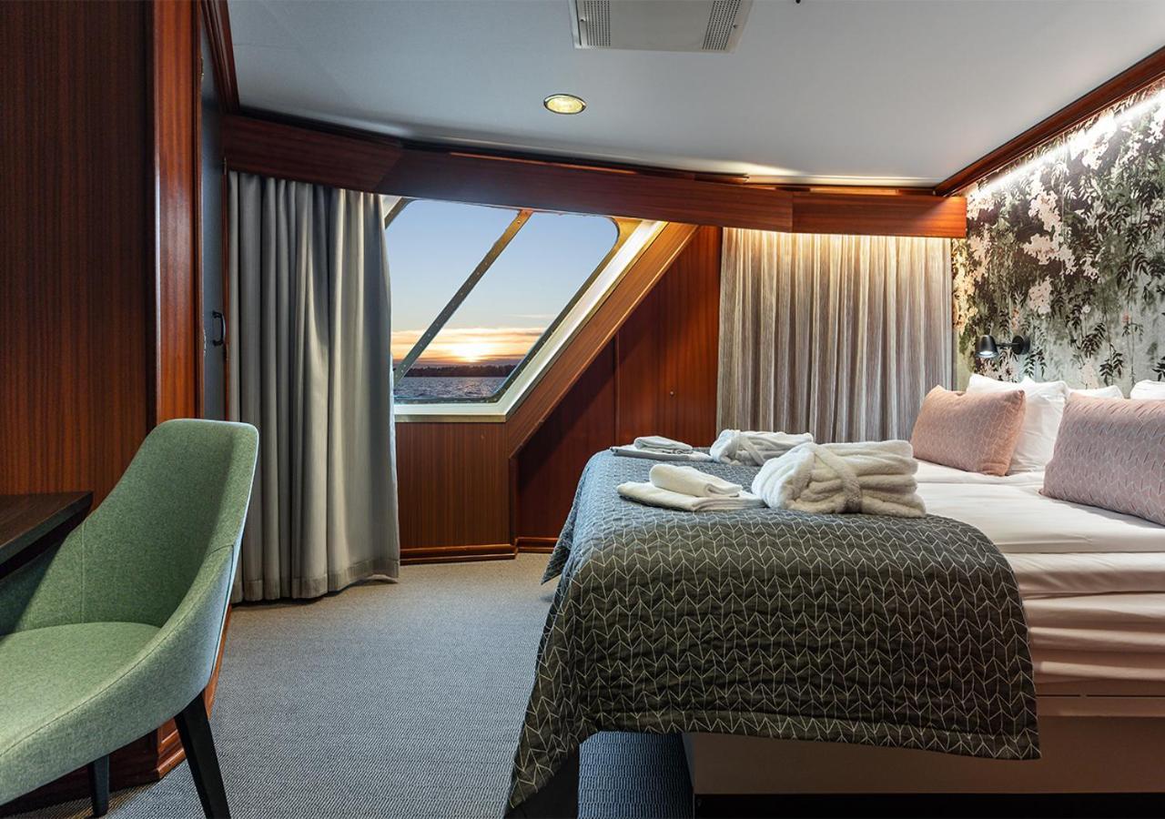 Viking Line Ferry Gabriella - One-way Journey From To Helsinki